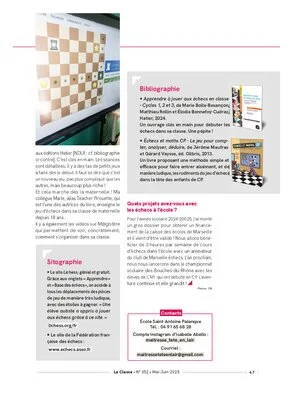 « En classe, nous jouons aux échecs »